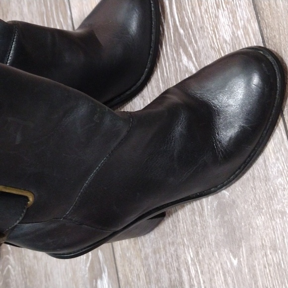 Kelsi Dagger black leather ankle booties. Size 6 - Picture 3 of 13
